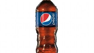 Lifting opakowań Pepsi za