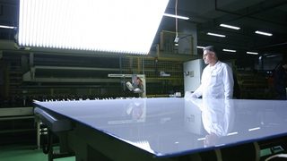 Plexiglas helps performin