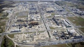 Dow Chemical wydziela akt