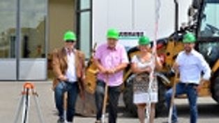 Arburg rozbudowuje zakład