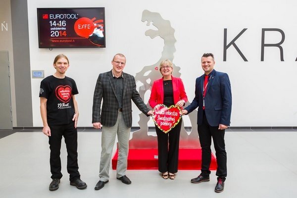 Smok z targów Eurotool zagra dla WOŚP