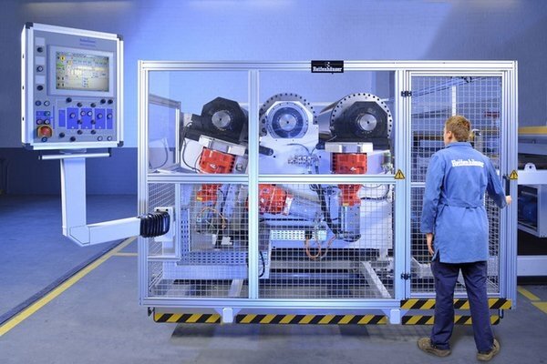 System walców wygładzających firmy Reifenhäuser