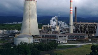 Unipetrol zbuduje instala