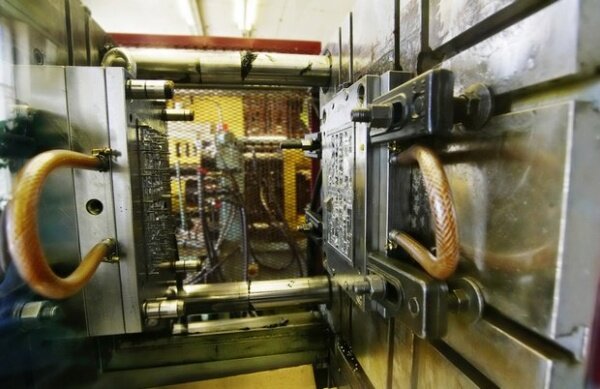 European plastics and rubber machinery accounts for 40 per cent of global output