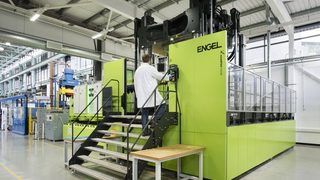 Engel v-duo accelerates u