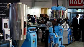 Odtwórz: Dostawcy urządzeń peryferyjnych do PTS na targach Plastpol 2017
