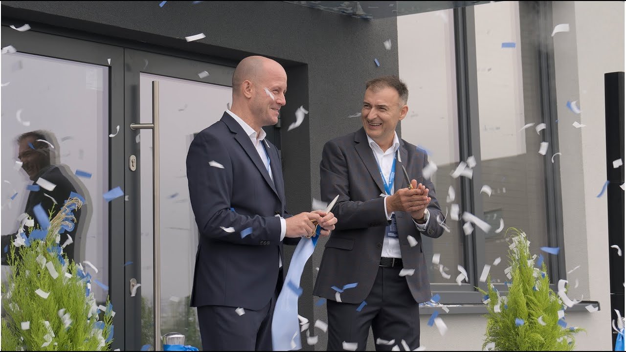 Odtwórz: 25 lat Sumitomo (SHI) Demag Polska